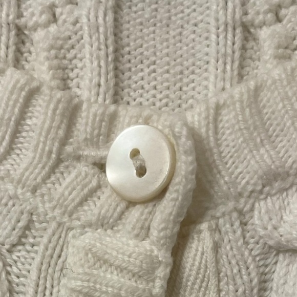 EDDIE BAUER white cable knit cardigan sweater butting front Medium - Picture 2 of 5